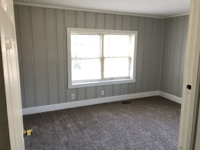 303 Bridge Ave, Murfreesboro, TN 37129