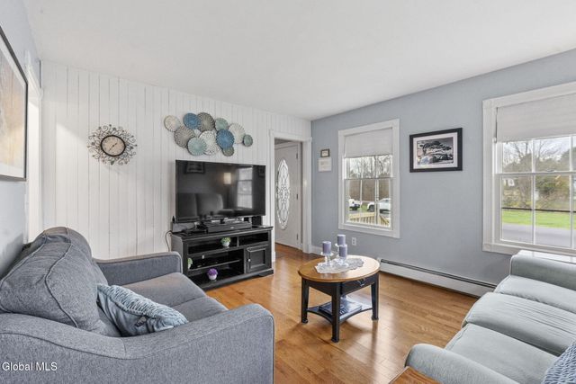 120 S Gurba Drive, Stillwater, NY 12170