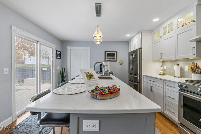 120 S Gurba Drive, Stillwater, NY 12170