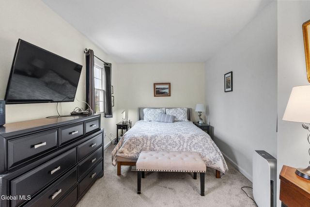 120 S Gurba Drive, Stillwater, NY 12170