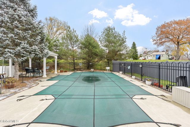 120 S Gurba Drive, Stillwater, NY 12170