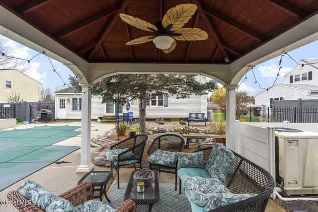 120 S Gurba Drive, Stillwater, NY 12170