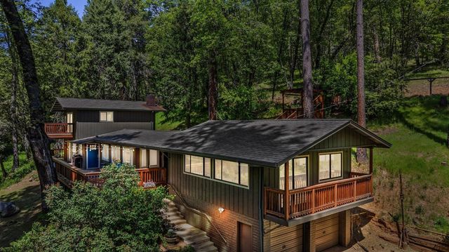 201 Barney Way, West Point, CA 95255