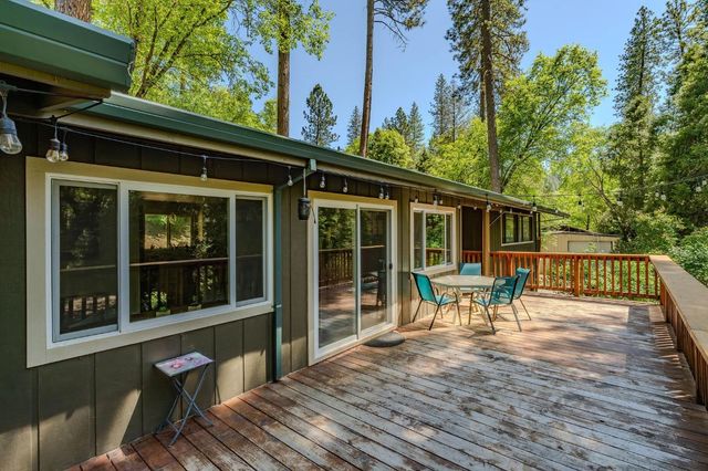 201 Barney Way, West Point, CA 95255