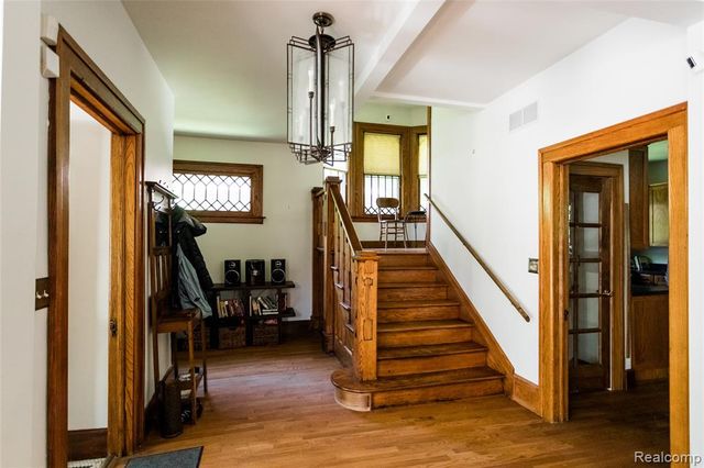 51 Massachusetts Street, Highland Park, MI 48203