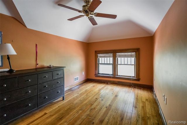 51 Massachusetts Street, Highland Park, MI 48203