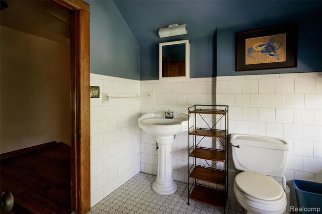 51 Massachusetts Street, Highland Park, MI 48203
