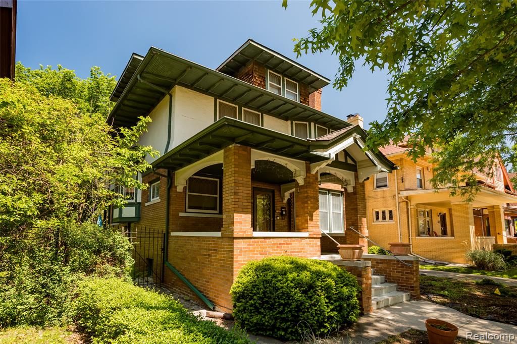 51 Massachusetts Street, Highland Park, MI 48203