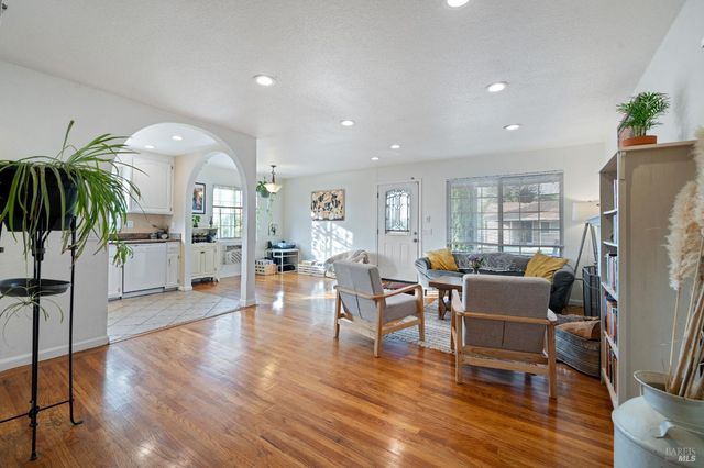 501 Baywood Dr, Vallejo, CA 94591