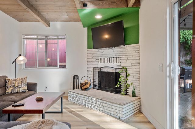 501 Baywood Dr, Vallejo, CA 94591