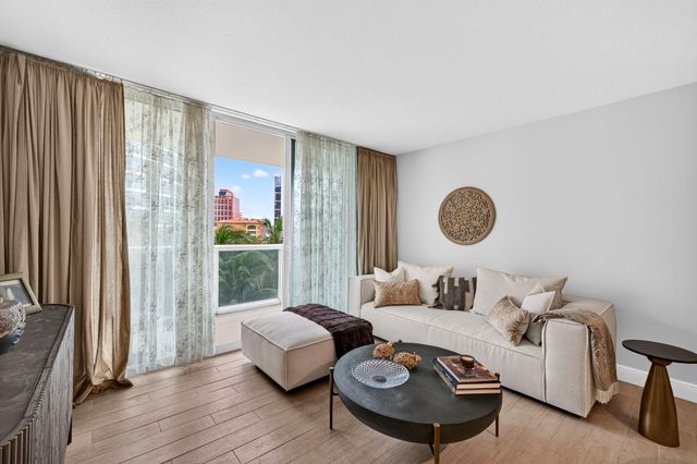 347 N NEW RIVER Drive E 1107, Fort Lauderdale, FL 33301