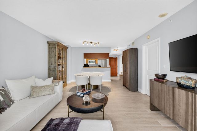 347 N NEW RIVER Drive E 1107, Fort Lauderdale, FL 33301