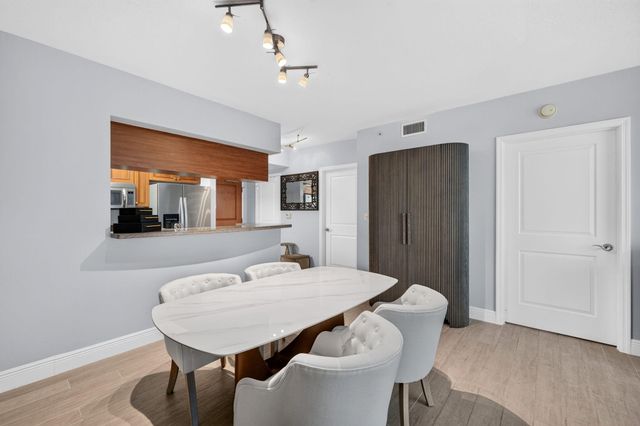 347 N NEW RIVER Drive E 1107, Fort Lauderdale, FL 33301