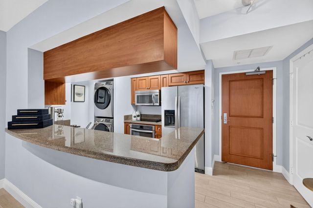 347 N NEW RIVER Drive E 1107, Fort Lauderdale, FL 33301