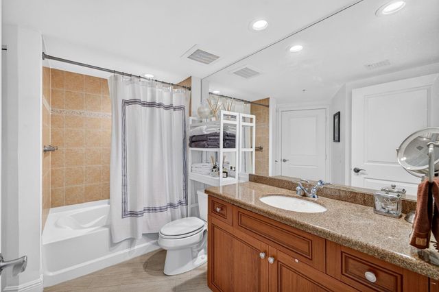 347 N NEW RIVER Drive E 1107, Fort Lauderdale, FL 33301