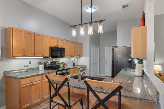 1942 Woodcrest Ridge 2, Fort Walton Beach, FL 32547