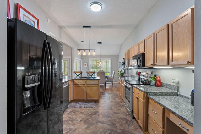 1942 Woodcrest Ridge 2, Fort Walton Beach, FL 32547