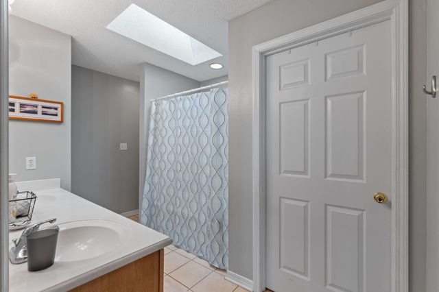 1942 Woodcrest Ridge 2, Fort Walton Beach, FL 32547