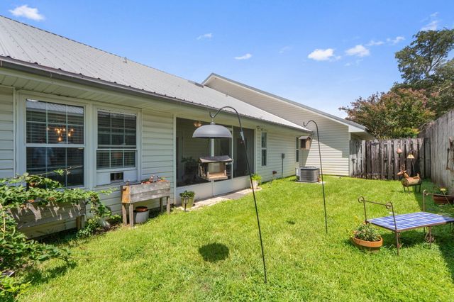 1942 Woodcrest Ridge 2, Fort Walton Beach, FL 32547