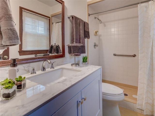 3809 Harding DR, Chesapeake, VA 23321