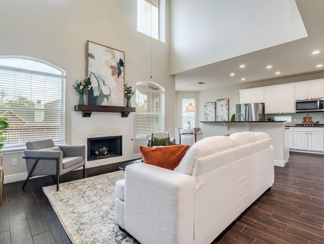 1301 Horseback HOLW, Austin, TX 78732