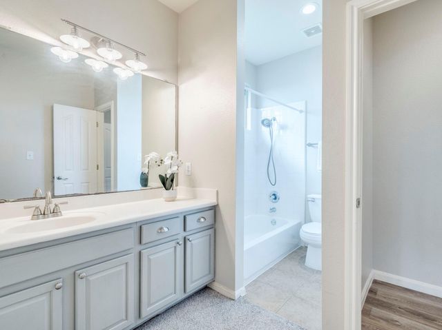 1301 Horseback HOLW, Austin, TX 78732