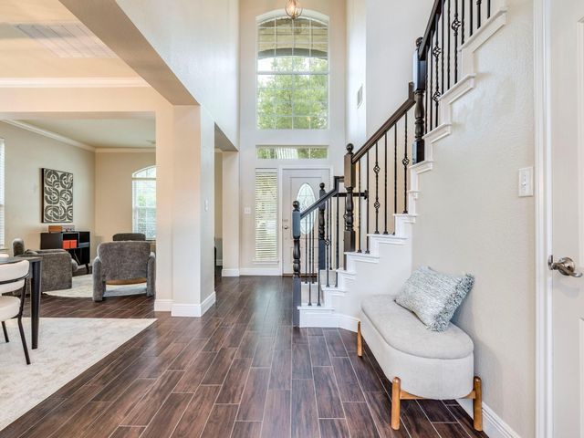 1301 Horseback HOLW, Austin, TX 78732