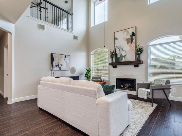 1301 Horseback HOLW, Austin, TX 78732