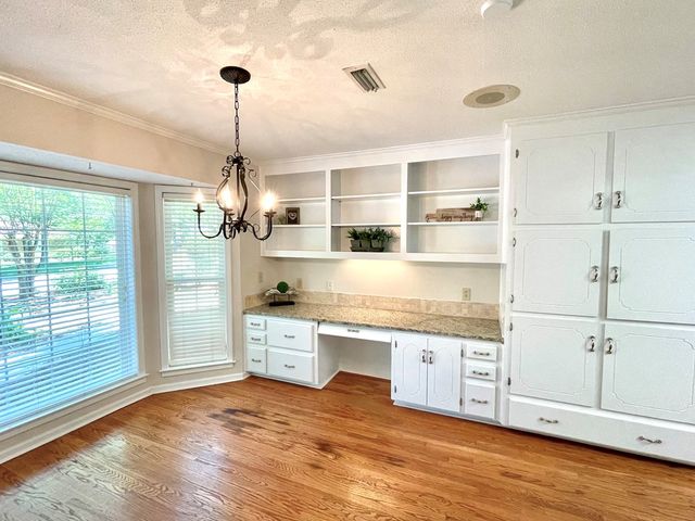 1603 Montcliff Drive, Dothan, AL 36303