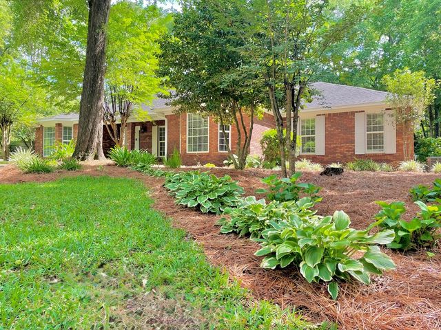 1603 Montcliff Drive, Dothan, AL 36303