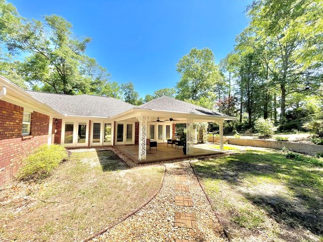 1603 Montcliff Drive, Dothan, AL 36303
