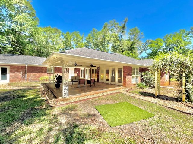 1603 Montcliff Drive, Dothan, AL 36303