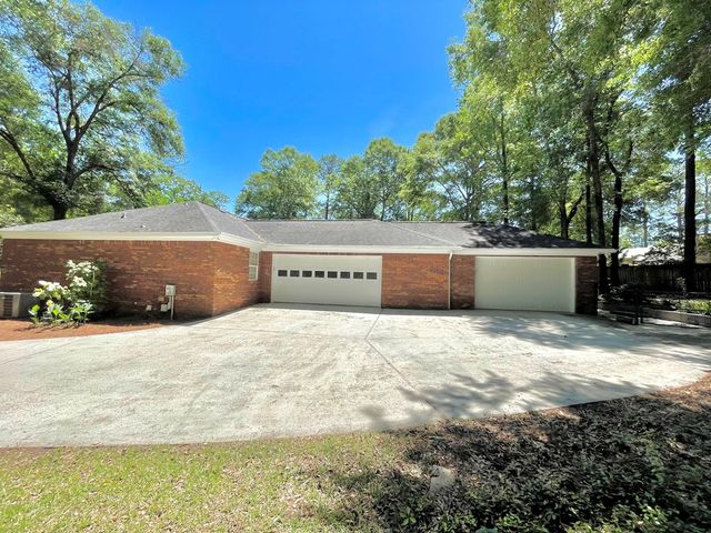 1603 Montcliff Drive, Dothan, AL 36303