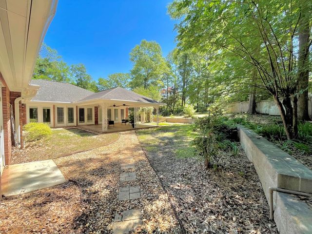 1603 Montcliff Drive, Dothan, AL 36303