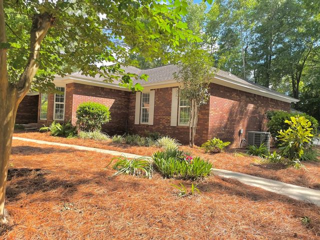 1603 Montcliff Drive, Dothan, AL 36303
