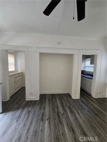 551 W 10th Street 3, Long Beach, CA 90813