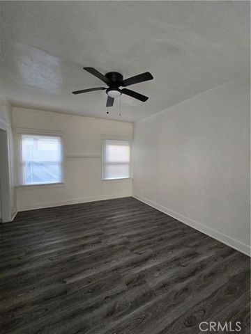 551 W 10th Street 3, Long Beach, CA 90813