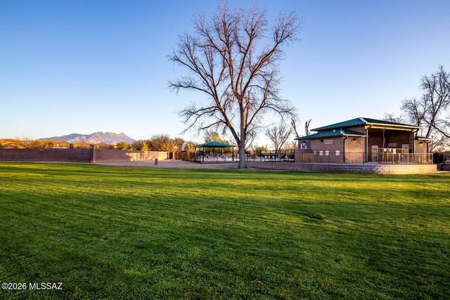 841 E Cottonwood Canyon Place, Sahuarita, AZ 85629