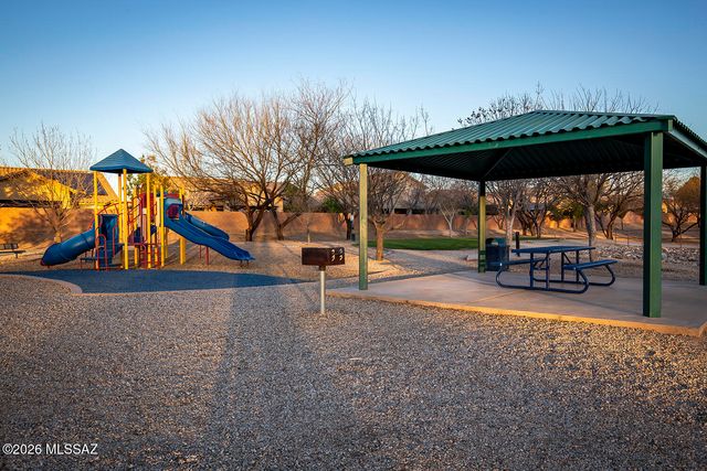 841 E Cottonwood Canyon Place, Sahuarita, AZ 85629