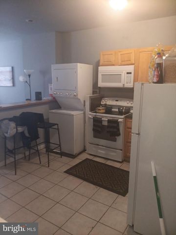 871 43RD ST, Philadelphia, PA 19104