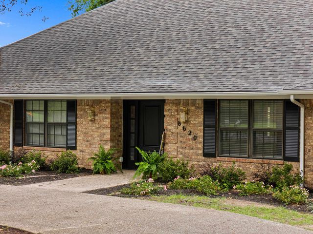 8620 Auburn Dr., Tyler, TX 75703