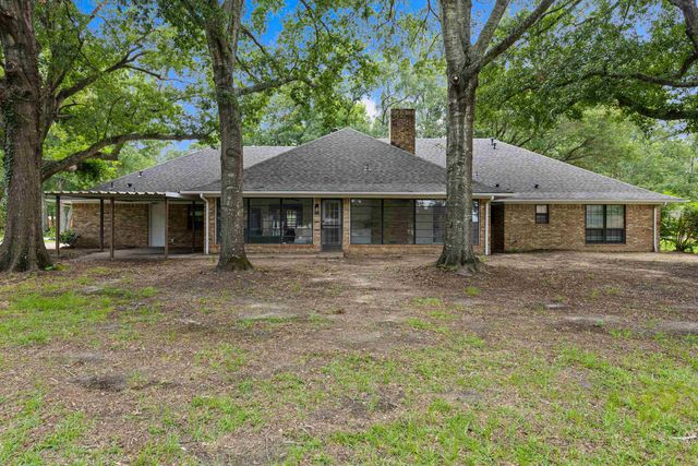 8620 Auburn Dr., Tyler, TX 75703