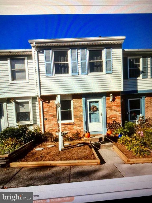 8312 BROOKVALE CT, Springfield, VA 22153