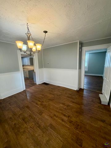 666 Woolfolk Street, Macon, GA 31217