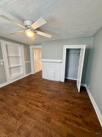 666 Woolfolk Street, Macon, GA 31217