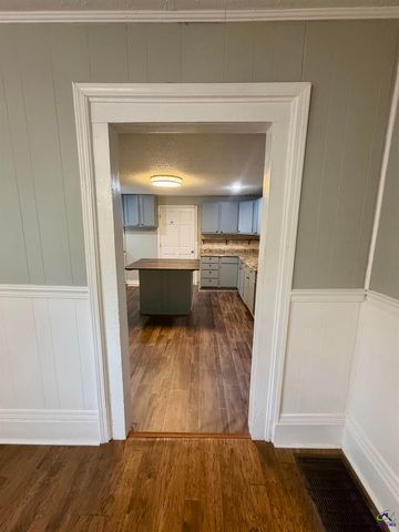 666 Woolfolk Street, Macon, GA 31217