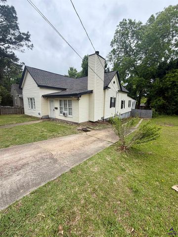 666 Woolfolk Street, Macon, GA 31217