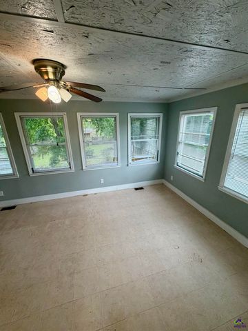 666 Woolfolk Street, Macon, GA 31217