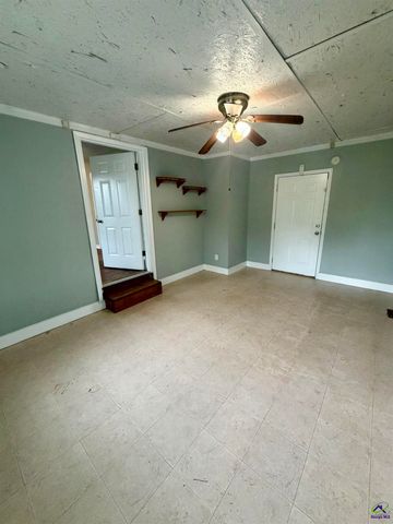 666 Woolfolk Street, Macon, GA 31217