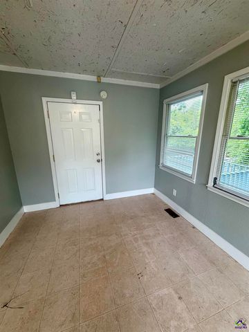 666 Woolfolk Street, Macon, GA 31217